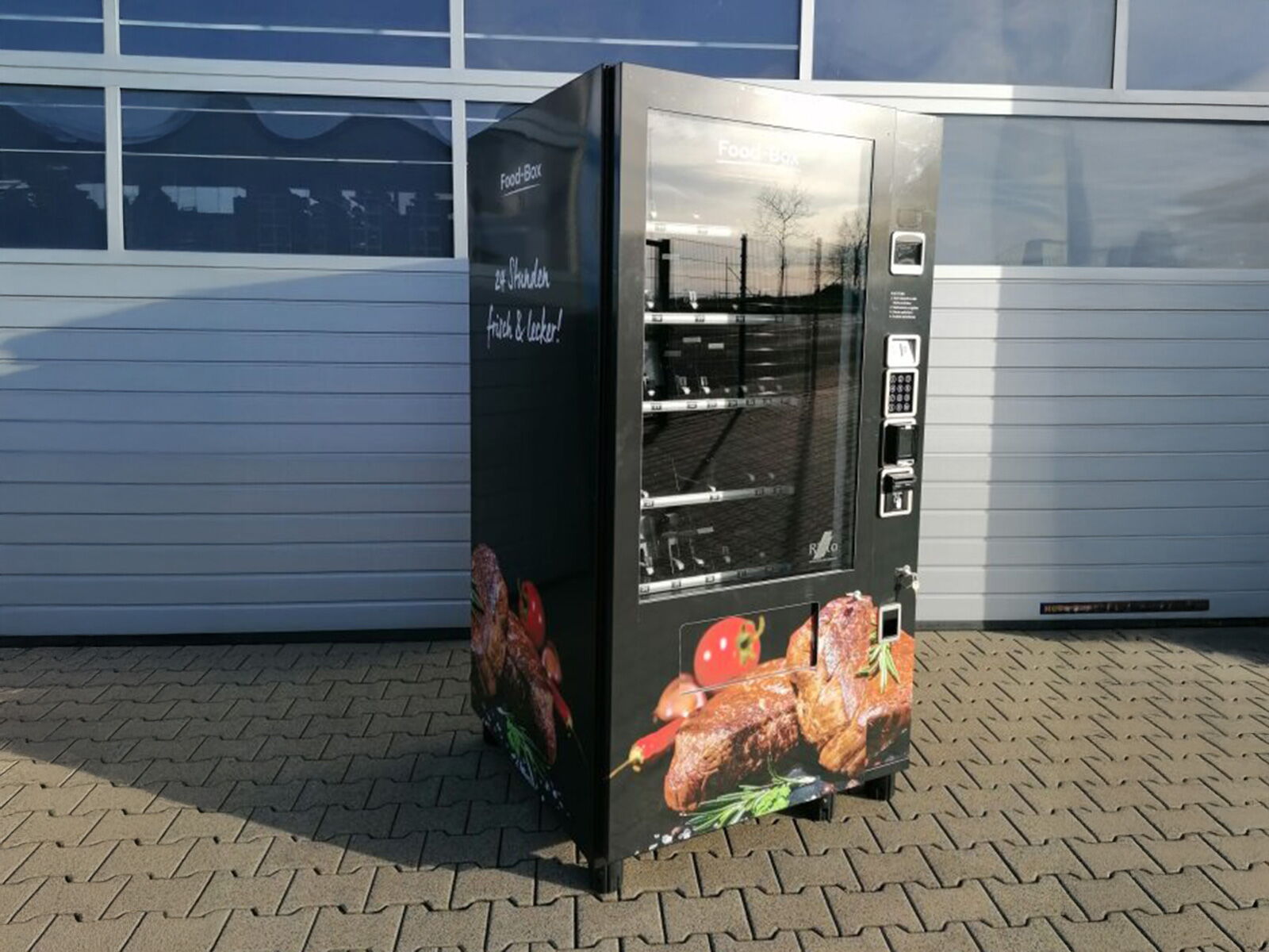 Gebrauchter Grillfleischautomat als Lebensmittelautomat, Detailansicht 1      
